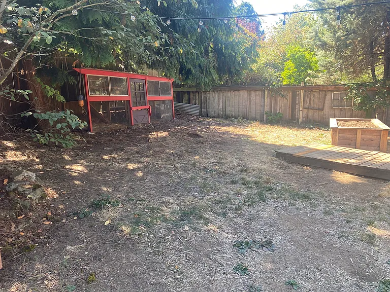 2820 N Terry St — Photo 6