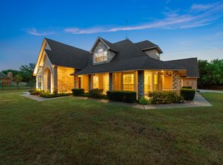 1629 Stainback Rd, Red Oak, TX 75154