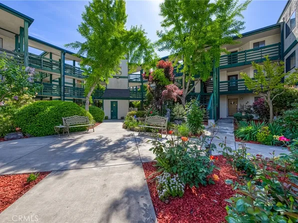 10 Royale Ave APT 30, Lakeport, CA 95453