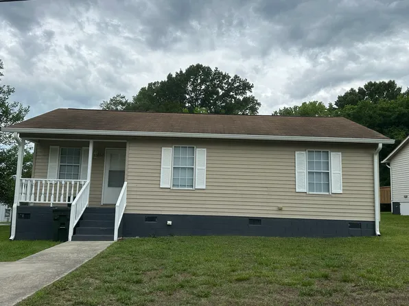 202 Charles St, Thomasville, NC 27360