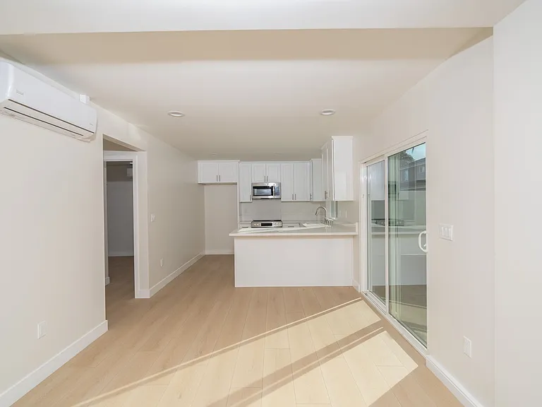 1411 S 8th Ave #B — Photo 6