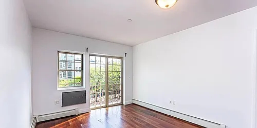 Rented by MADEHOME