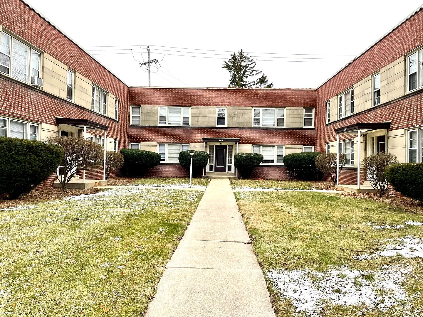 7411-19 W. Center St. — Photo 1