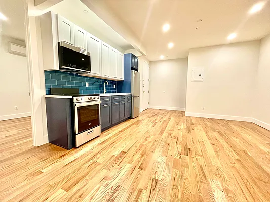 Rented by Doorway NYC, LLC | media 20