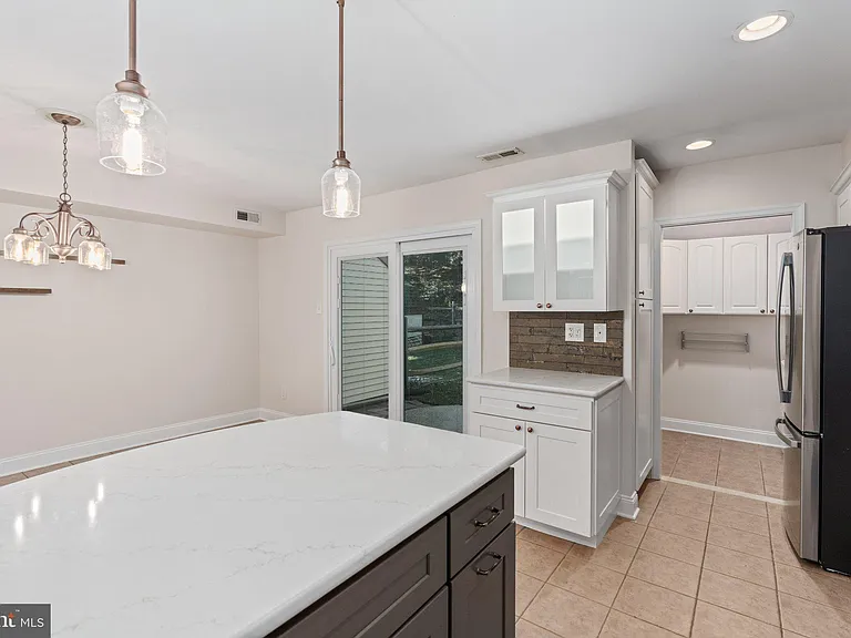 3491 Coventry Pl — Photo 16