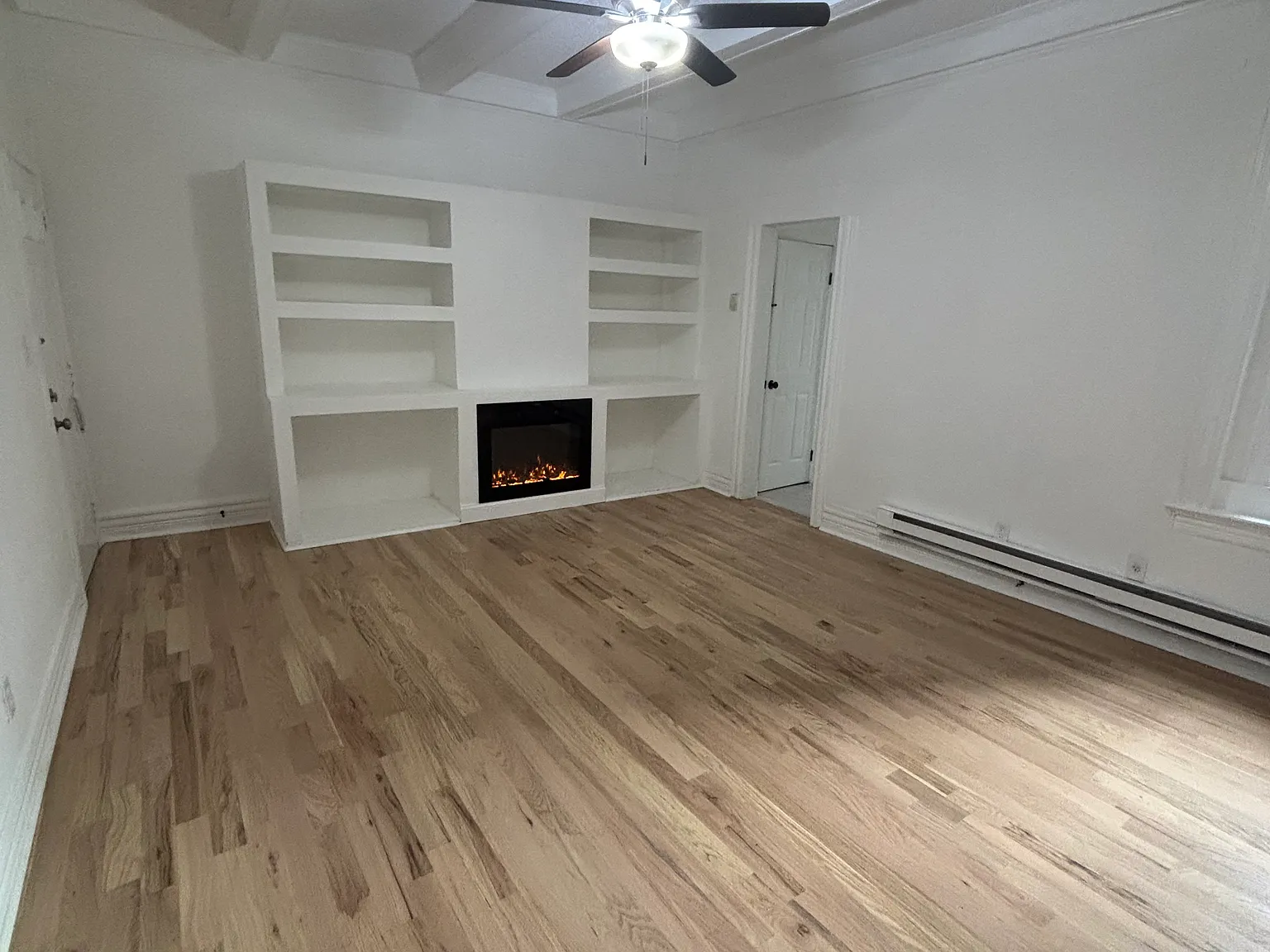 2 bed, 1200 sqft, $2,000 — Photo 4
