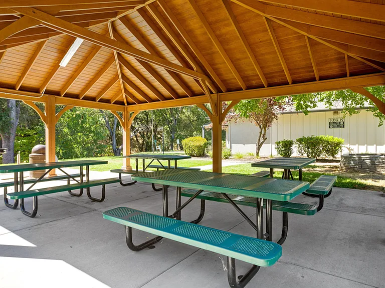 Rindle Ranch (55+) — Photo 29