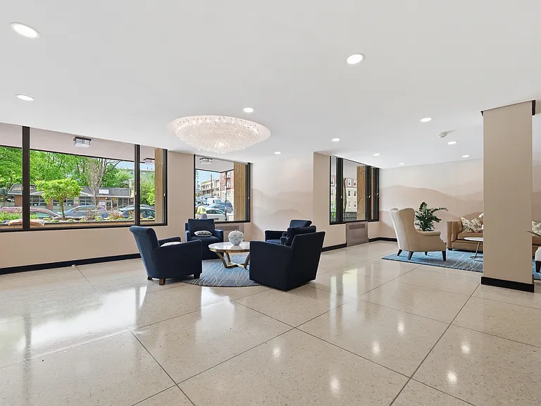 6600 Boulevard East #22F — Photo 2