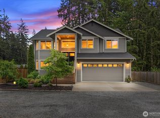 19827 Cypress Way Way, Lynnwood, WA 98036