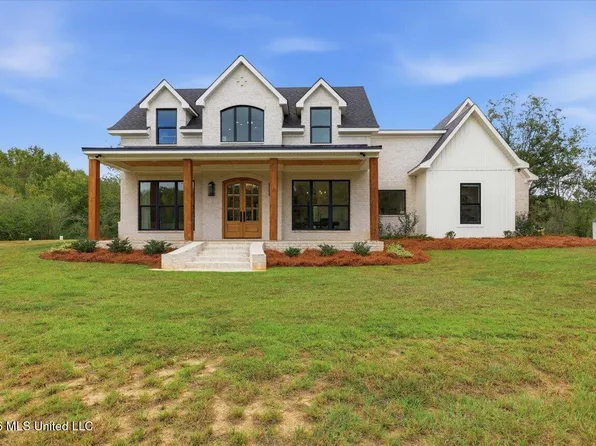 148 Burch Dr, Mendenhall, MS 39114