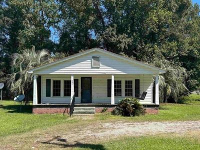 271 W Willow Pond Rd., Johnsonville, SC, 29555