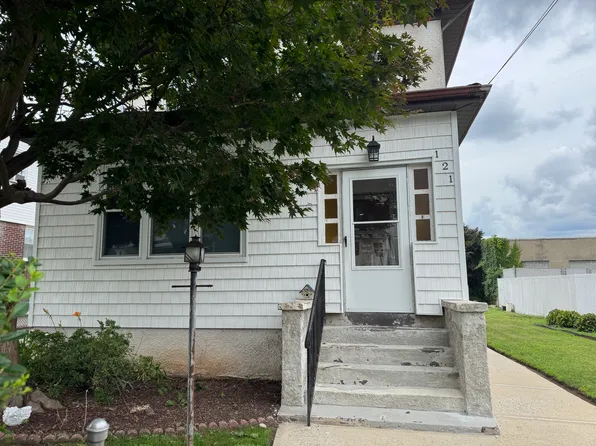 121 Humboldt St #1, East Rutherford, NJ 07073