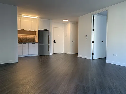 Rented by The Dermot Realty Management Company | media 7
