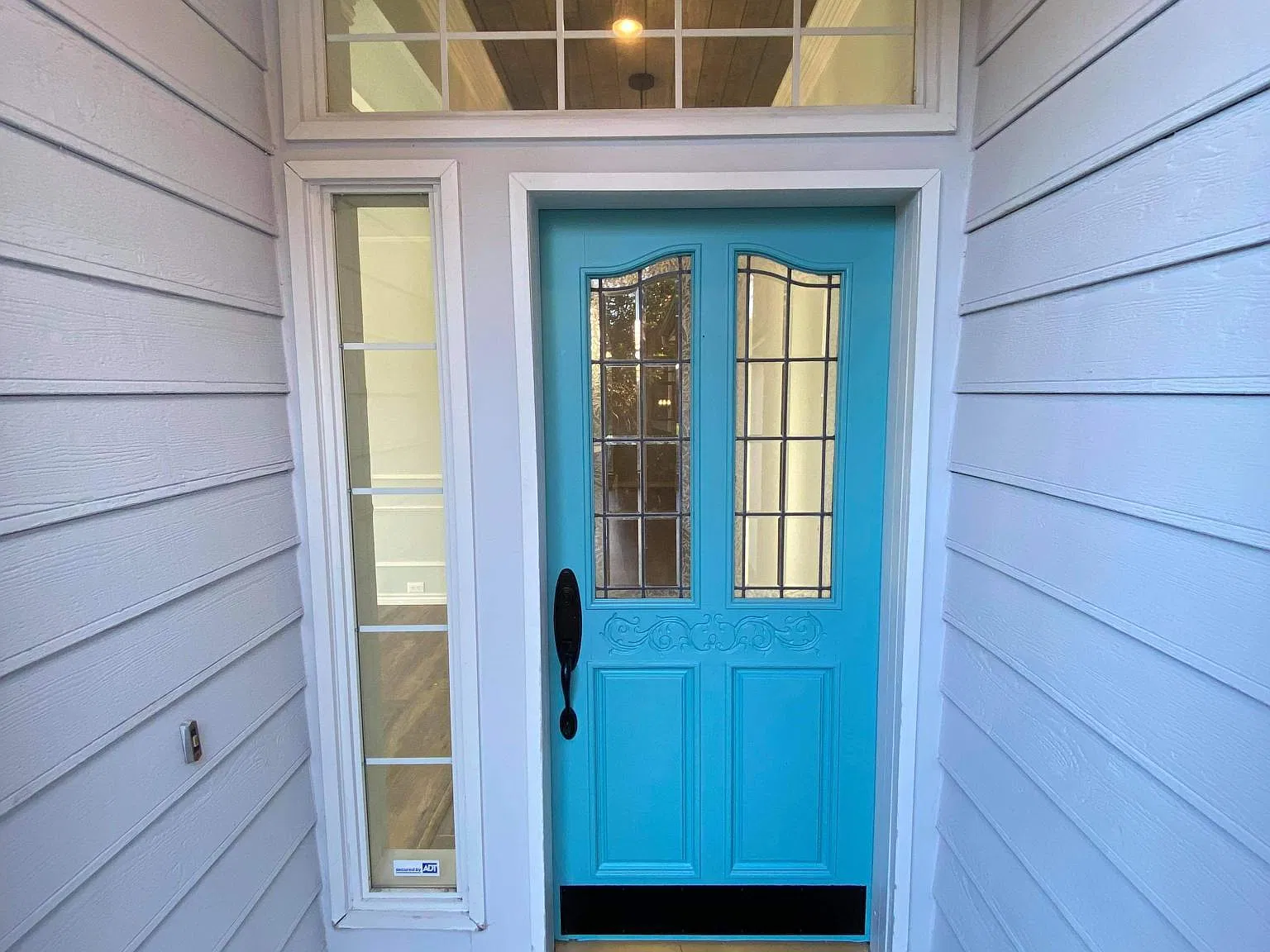 2409 N Hunter Place Ln — Photo 3