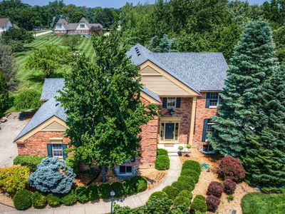 350 Belle Meade Rd, Troy, MI, 48098