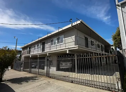 5900 Martin Luther King Jr Way Photo 1