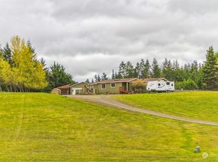 102 Deer Trails Way, Sequim, WA 98382