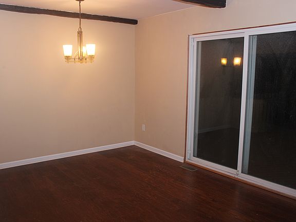 5th image of 5296 Breeze Hill Pl #544
