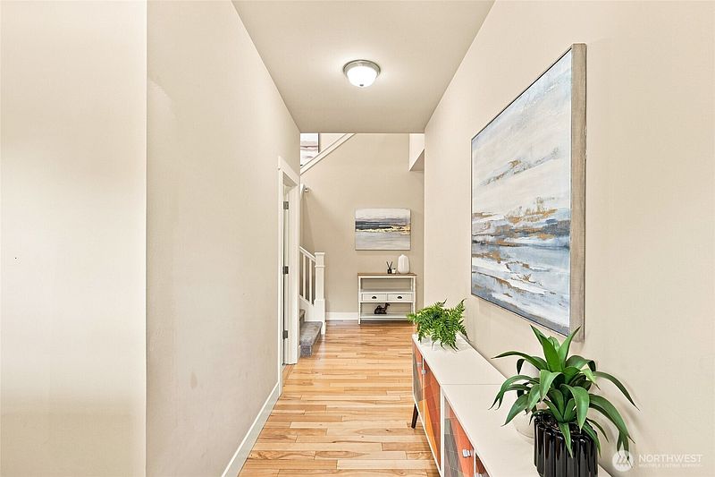 4th image of 23119 36th Drive SE