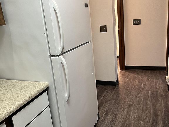 3rd image of 235 Wildwood Blvd SW APT 5