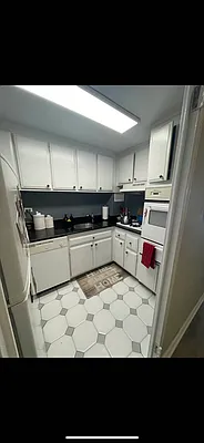 Kitchen, photo 1