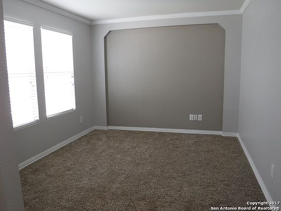 5th image of 8035 Ferndale Oaks