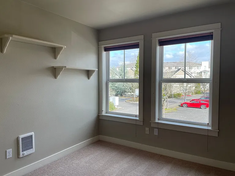 1510 NE Village St — Photo 14
