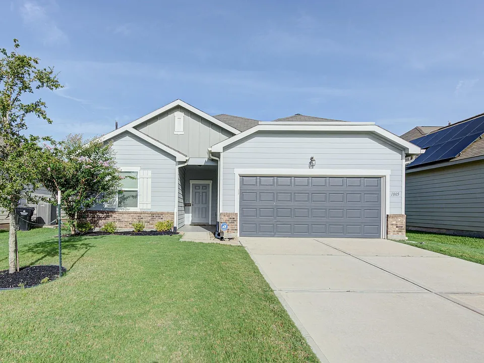 1005 Blue Beech Ln