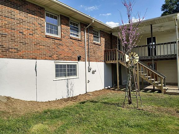 3rd image of 2824 Asbury Pl