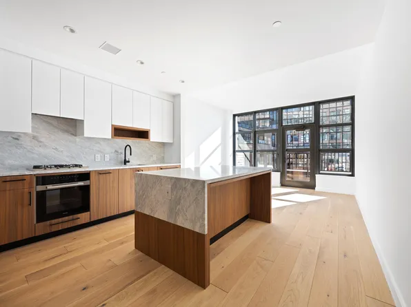 29 Huron St #2FW, Brooklyn, NY 11222