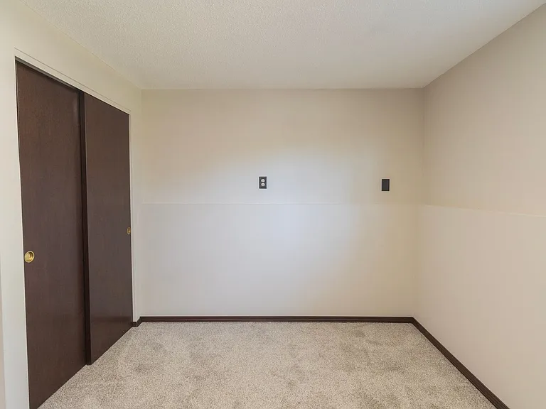 6581 S Gateway Blvd — Photo 20