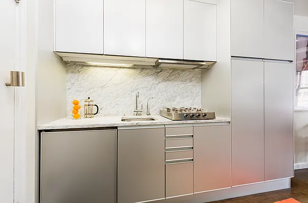 Rented by Triplemint | media 31