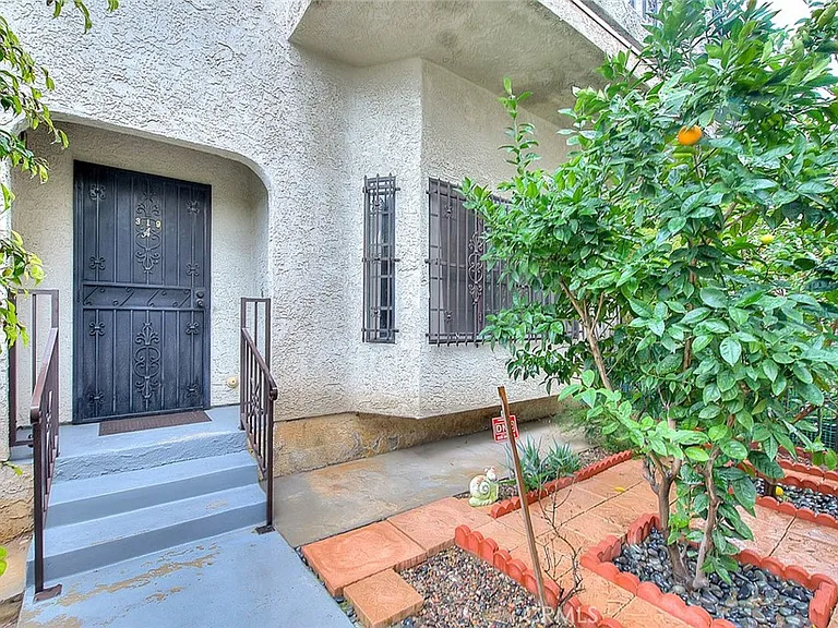 319 N Lincoln Ave #A — Photo 36