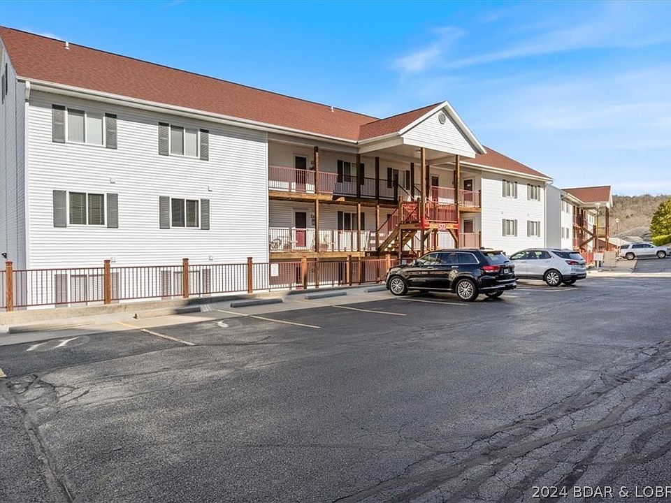 1st image of 572 Clearwater Dr #1A
