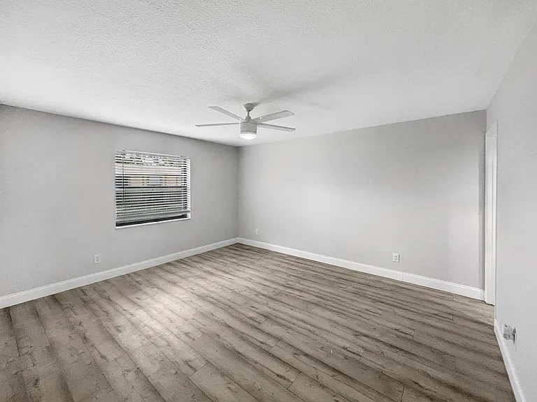 1291 SE Parkview Pl — Photo 20