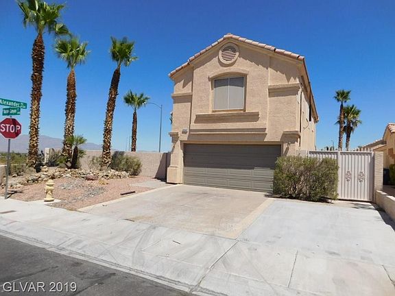 3rd image of 3944 Narrow Canyon St