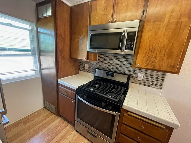 8088 Golden Ave #F — Photo 7