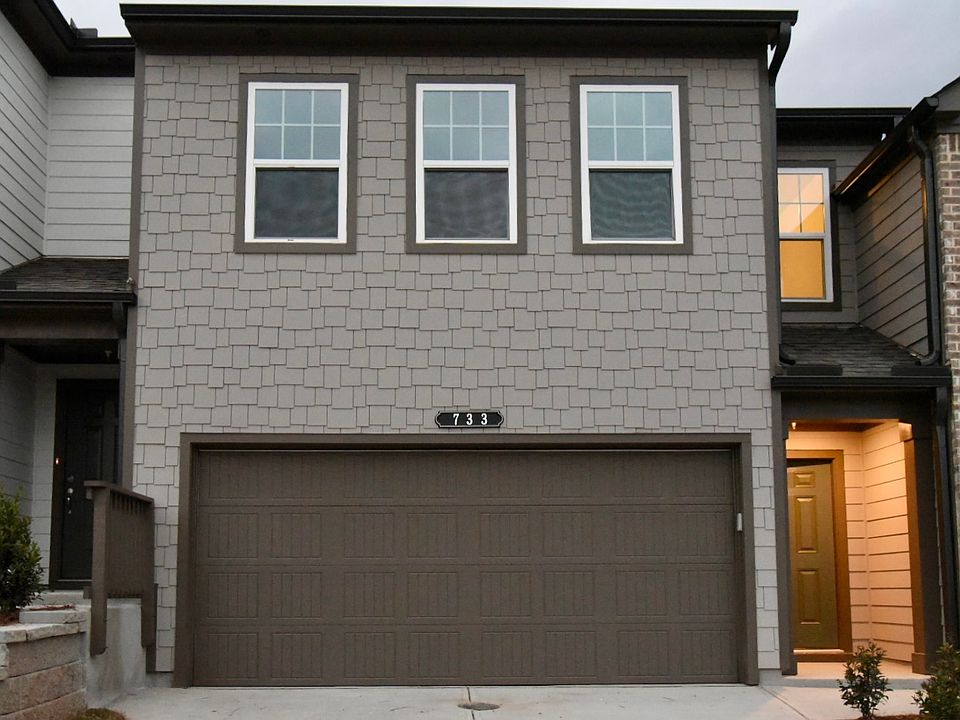 1st image of 733 Carmes Dr
