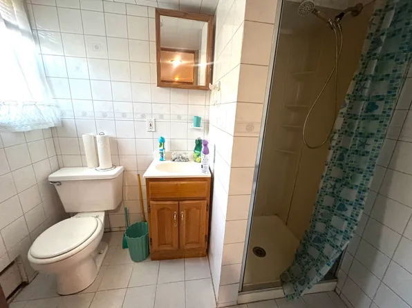 13-01 133rd Place image 16 of 17