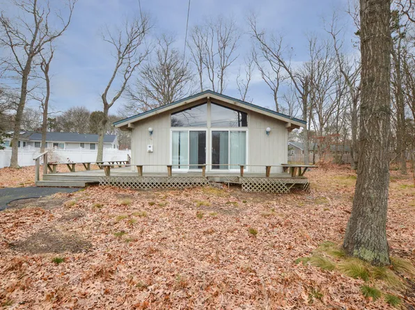 64 Portside Circle, East Falmouth, MA 02536