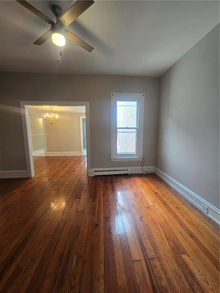 1 bed, 1.0 bath, 1150 sqft, $1,375 — Photo 3