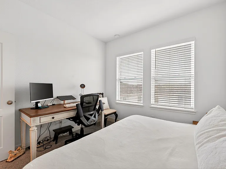 8412 Karrer Ter — Photo 27