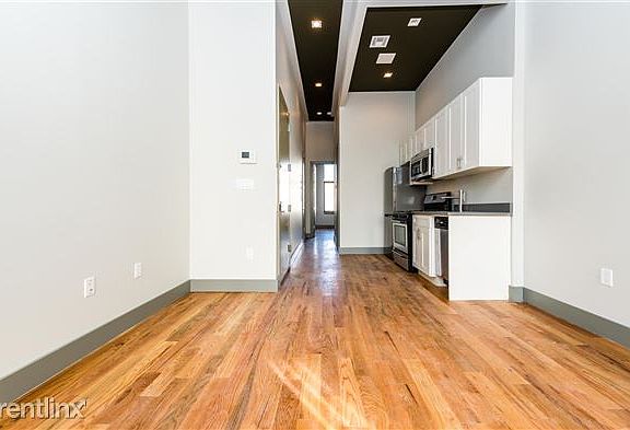 005_204_Irving_Avenue__3L-1