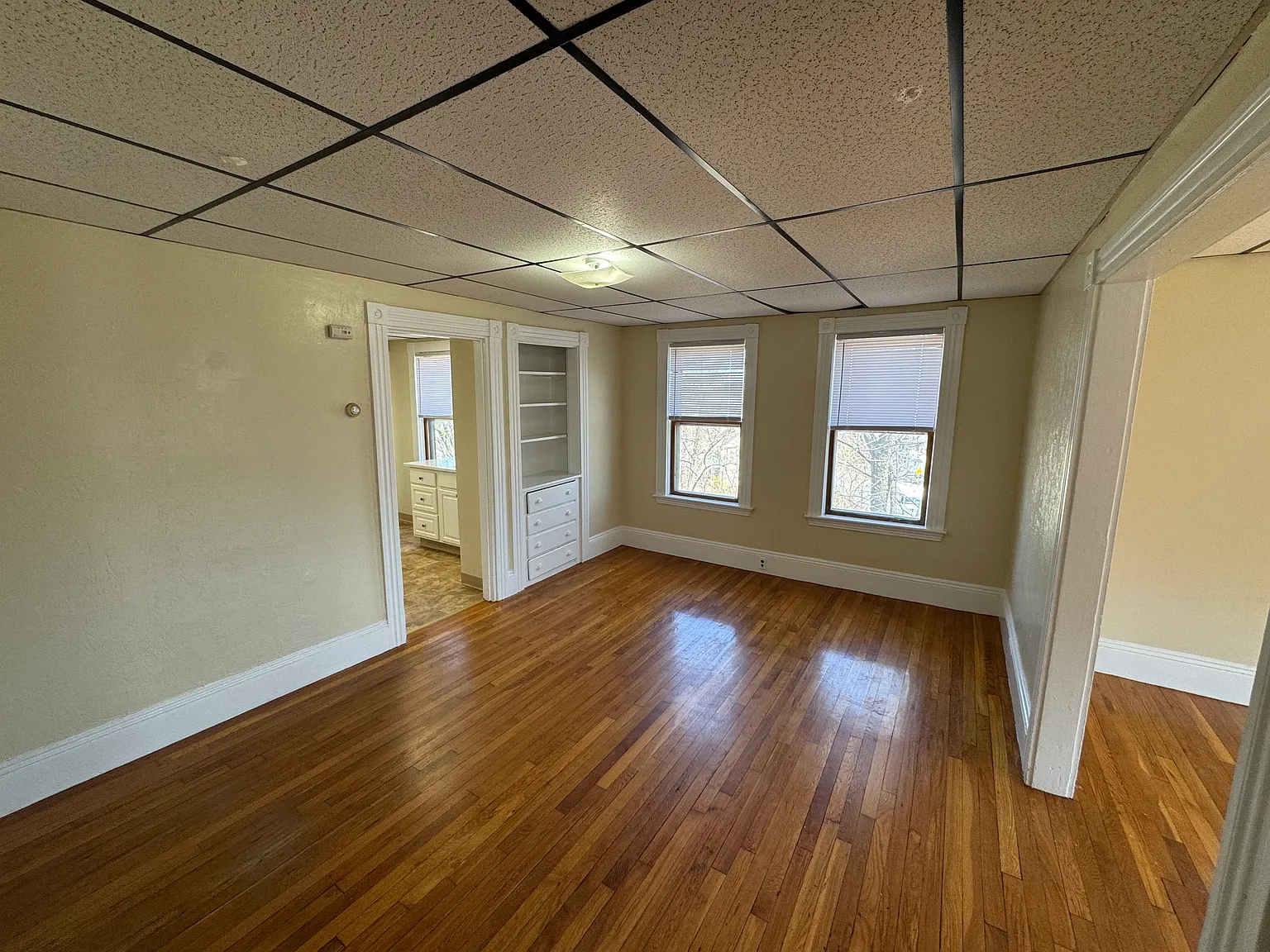 2 bed, $2,800 — Photo 3