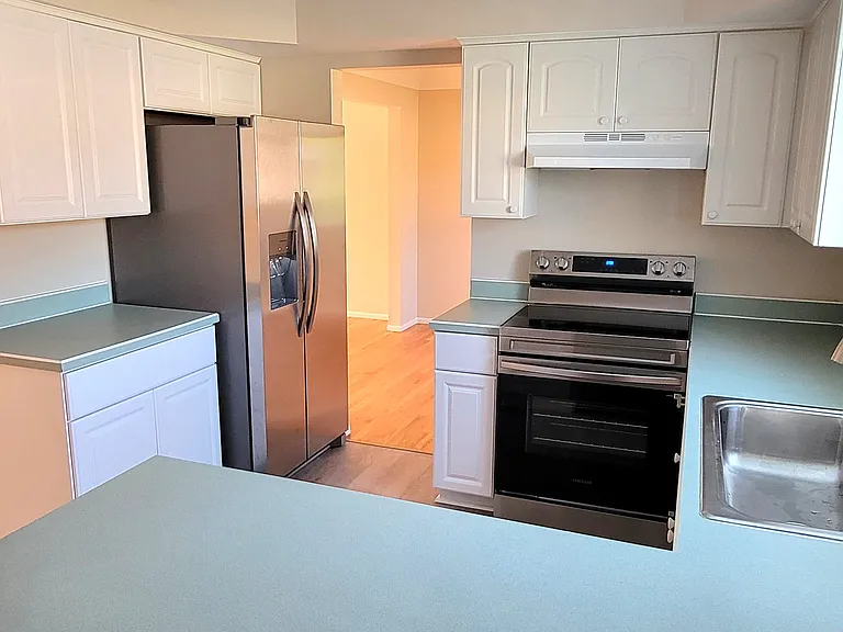 30238 Blancke Dr — Photo 5