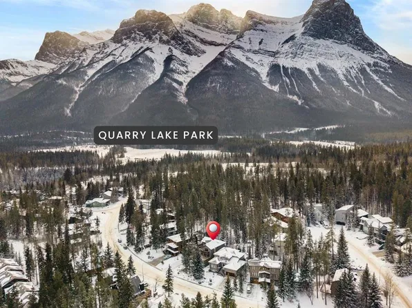 1021 NE Rundleview Dr, Canmore, AB T1W 2P5