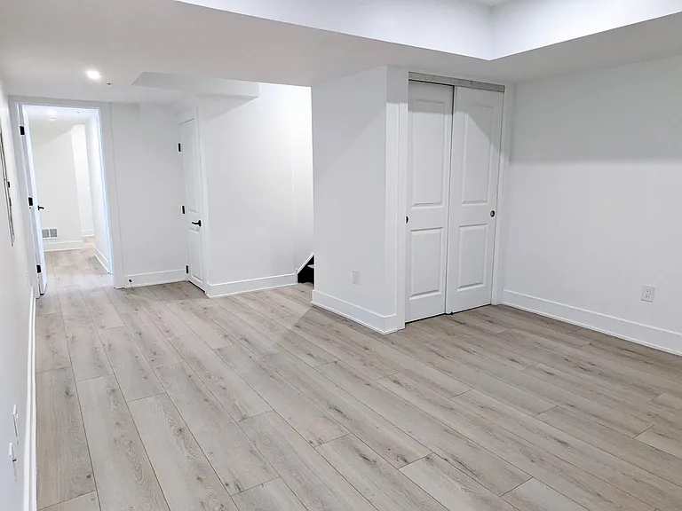 3015 W Oxford St #1 — Photo 15