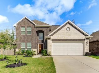 8438 Sunset Isles Dr, Baytown, TX 77521