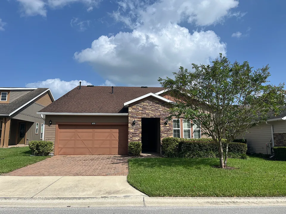 4976 NW 35th Lane Rd