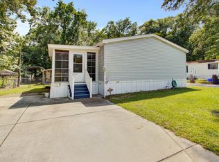 240 Taylor Dr, Summerville, SC 29485